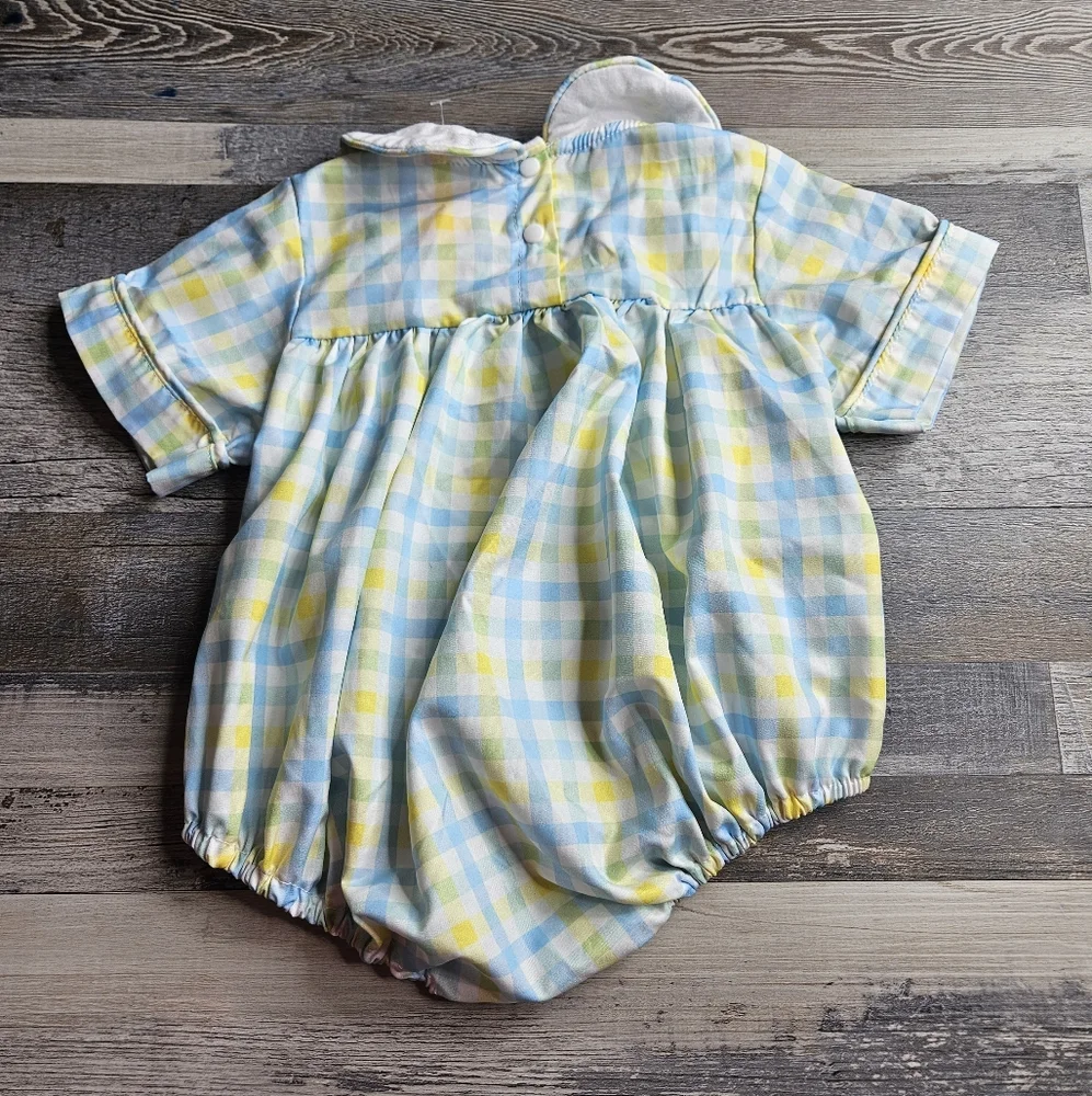 Baby Bubble 6-12 Months Green Yellow Plaid Peter Pan Collar Smocked Easter Bunny - Picture 7 of 7